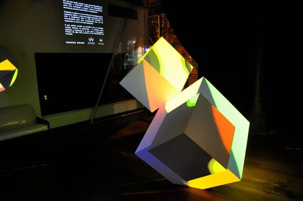 Pixel Park — ambiente escuro