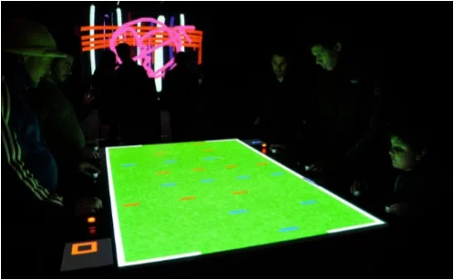 Pixel Park — projeção futebol